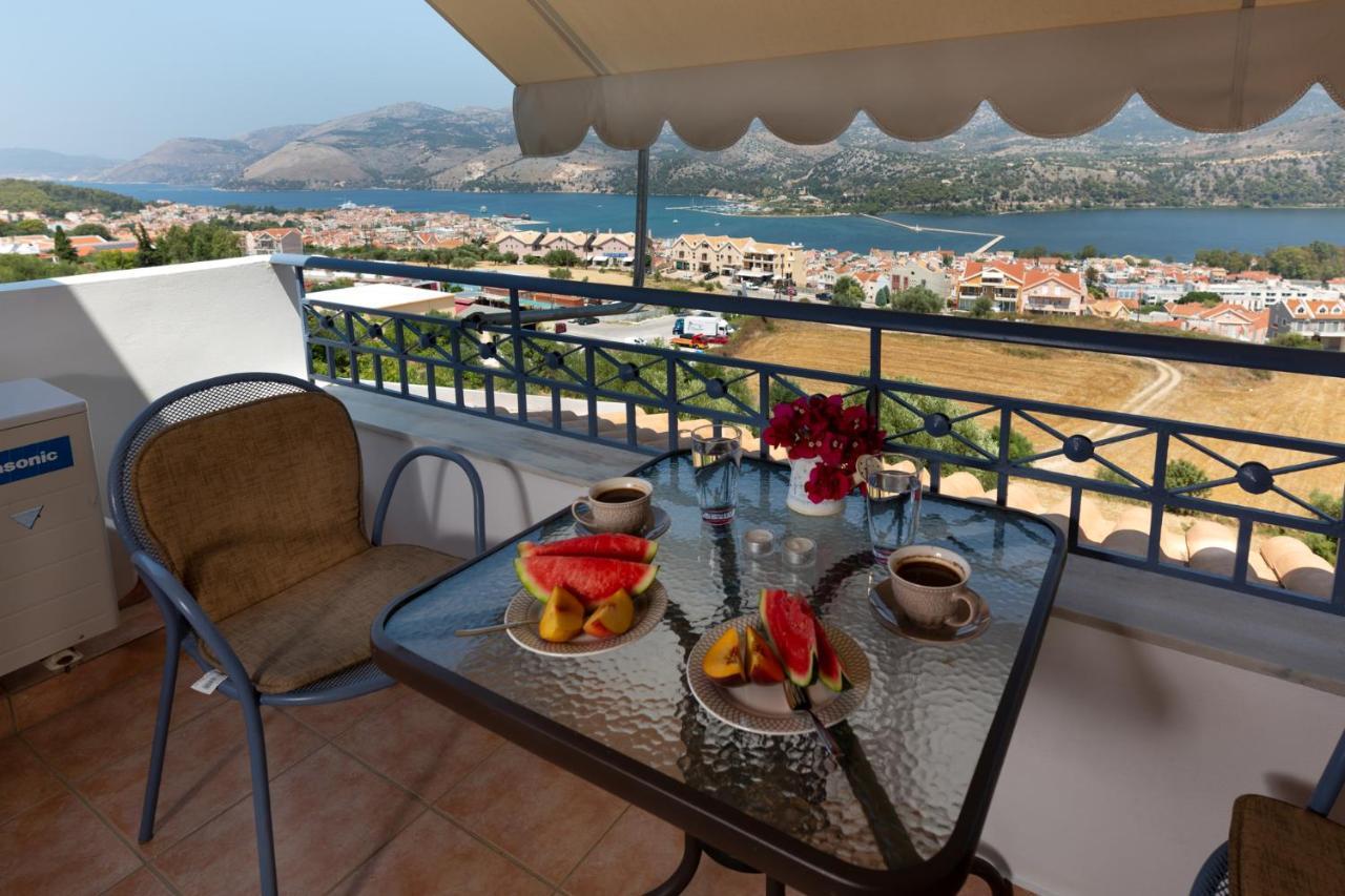 Antigone Apartments Argostoli Exterior foto